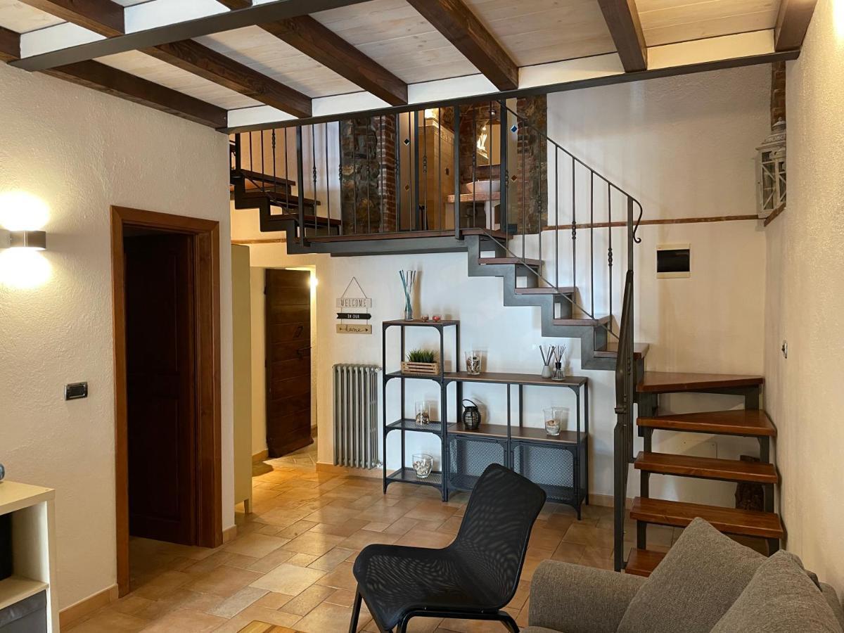 Il Granaio Apartment Кастането Кардучи Екстериор снимка
