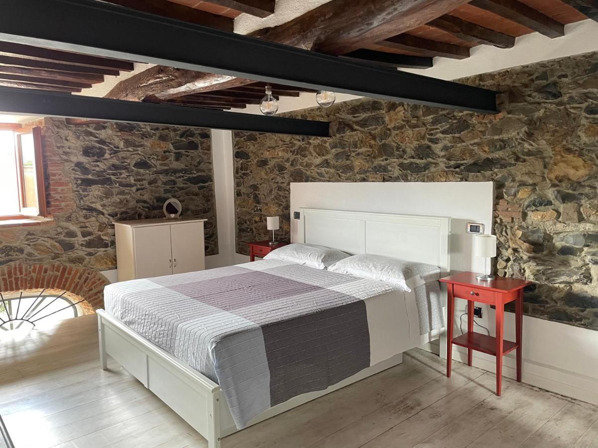 Il Granaio Apartment Кастането Кардучи Екстериор снимка